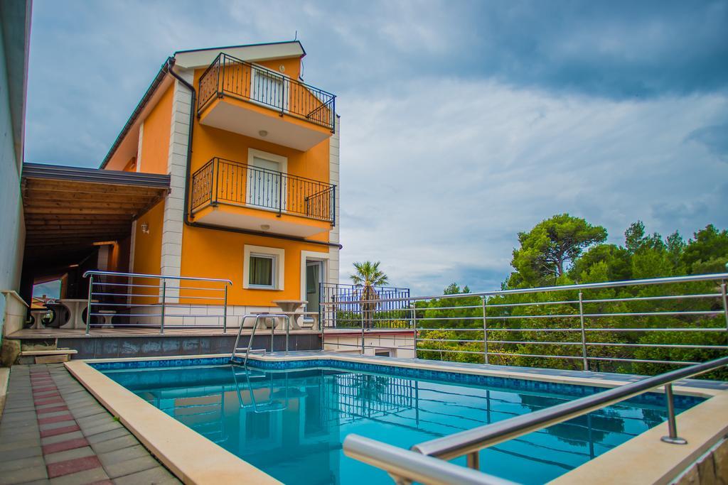 Apartments Nina Promajna Exterior foto